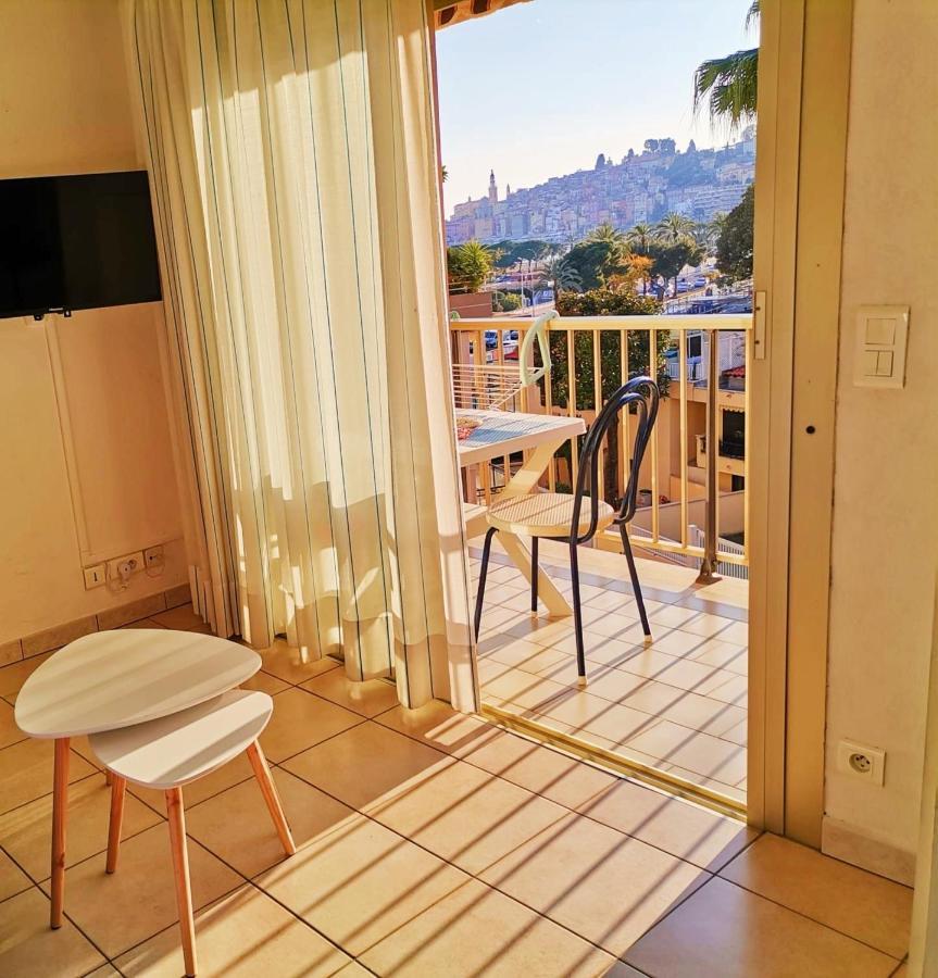 MENTON Studio au BORD DE MER Balcon, Calme, Dernier étage avec Ascenseur et Climatisation Exterior foto